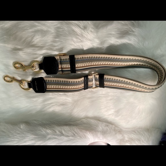 The Colorblock Snapshot - Picture 10 of 13